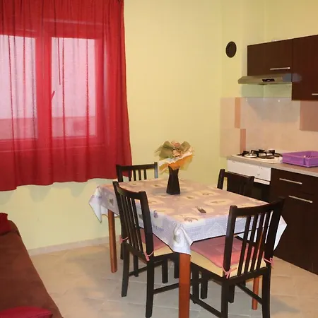 In Posedarje/paklenica Riviera 33678 아파트 포세다르예